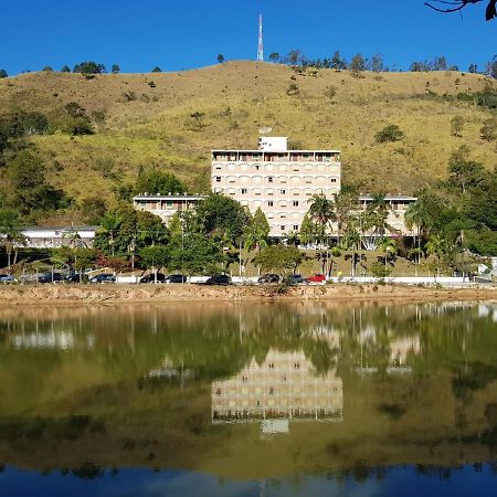 Hotel Cavalinho Branco Flat-105 Águas de Lindóia Eksteriør billede