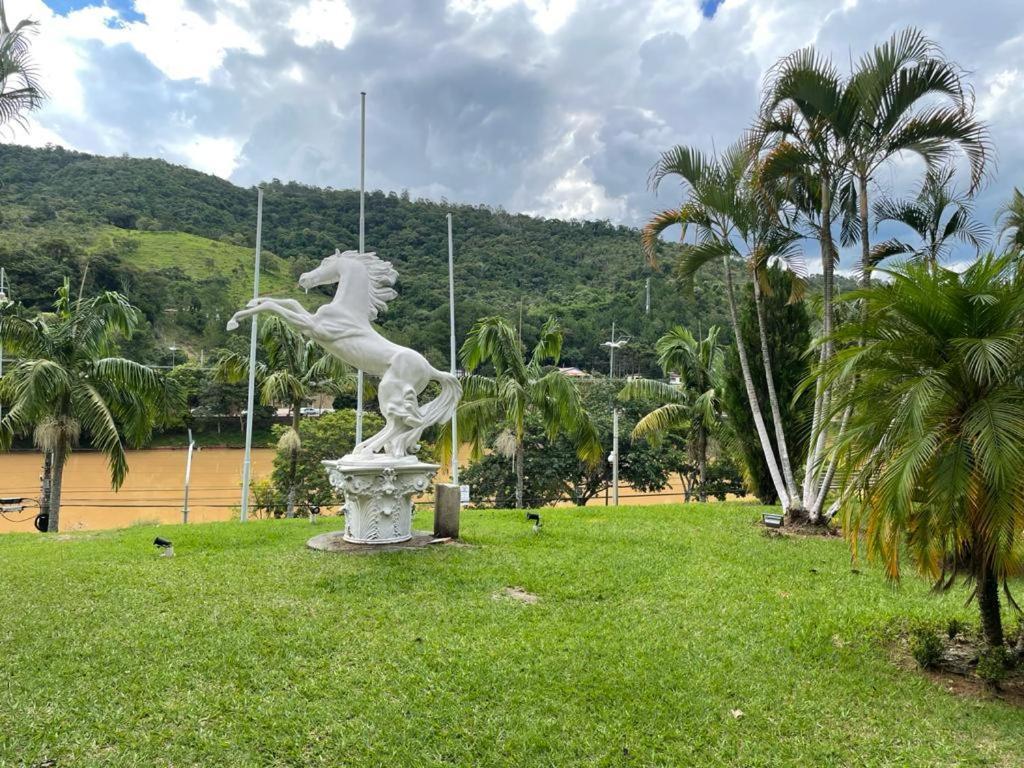 Hotel Cavalinho Branco Flat-105 Águas de Lindóia Eksteriør billede