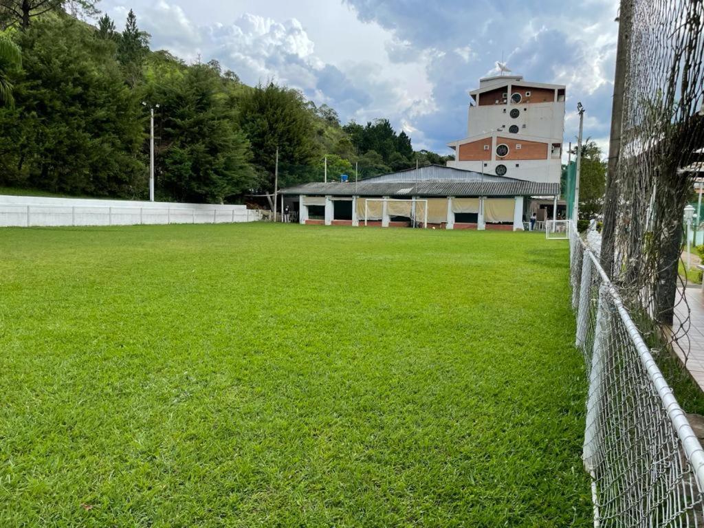 Hotel Cavalinho Branco Flat-105 Águas de Lindóia Eksteriør billede